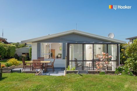 Photo of property in 29 Estuary Crescent, Fairfield, Dunedin, 9018