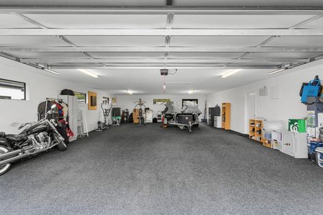 Photo of property in 6 Hazelnut Avenue, Prebbleton, 7604