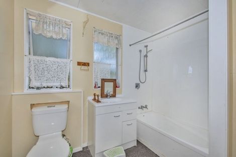 Photo of property in 1 Thomas Street, Tikipunga, Whangarei, 0112