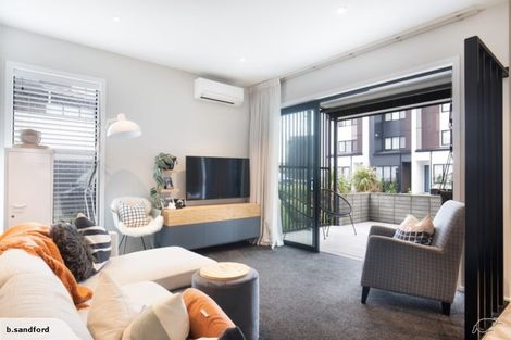 Photo of property in 49 Rangihina Road, Hobsonville, Auckland, 0616