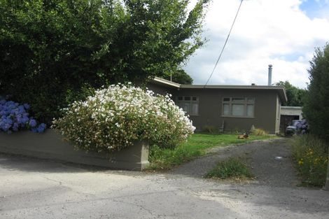 Photo of property in 35 Mangahao Road, Pahiatua, 4910