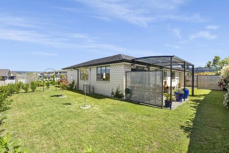 Photo of property in Waterview Estate, 1/4 Greystone Place, Omokoroa, 3114