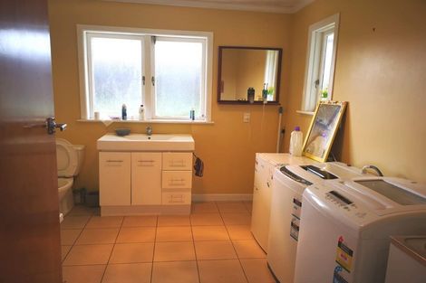 Photo of property in 2/134 Forrest Road, Milford, Auckland, 0620