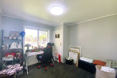 Photo of property in 12 Paulette Place, Queenwood, Hamilton, 3210