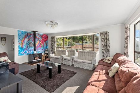 Photo of property in 16 Longitude Place, Whitby, Porirua, 5024