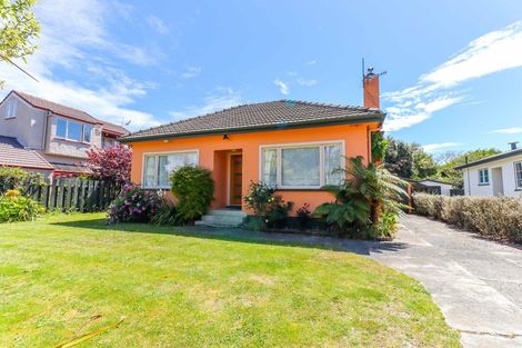 Photo of property in 102 Manawatu Street, Hokowhitu, Palmerston North, 4410