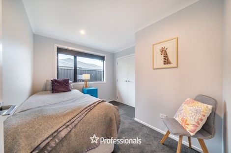 Photo of property in 113 Mawai Hakona Drive, Wallaceville, Upper Hutt, 5018