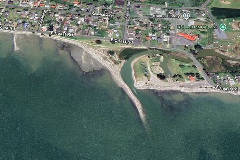 Photo of property in 915 East Coast Road, Kaiaua, Pokeno, 2473