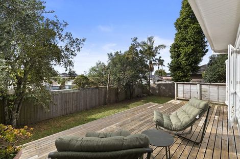 Photo of property in 245a Victoria Street West, Pukekohe, 2120
