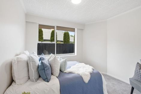 Photo of property in 76 Avonhead Road, Avonhead, Christchurch, 8042