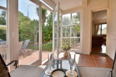 Photo of property in 2 Mcgeorge Avenue, Mornington, Dunedin, 9011