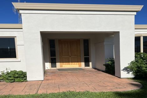 Photo of property in 8 Sudbury Court, Rototuna North, Hamilton, 3210