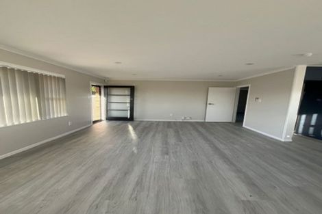 Photo of property in 1/37 Buckingham Crescent, Manukau, Auckland, 2025