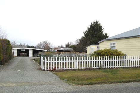 Photo of property in 2 Argyll Street, Fairlie, 7925