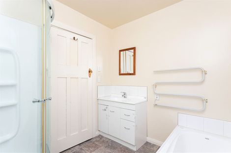 Photo of property in 6 Norwood Street, Beckenham, Christchurch, 8023