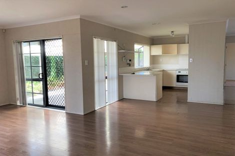 Photo of property in 9 Farmdale Court, Flat Bush, Auckland, 2019