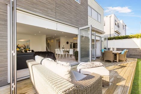 Photo of property in 4 Awakirihi Close, Shamrock Park, Auckland, 2016