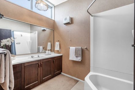 Photo of property in 25 Carron Street, Waverley, Invercargill, 9810