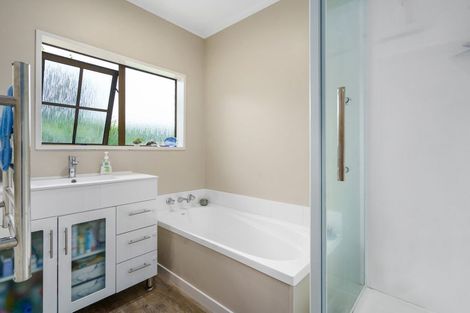 Photo of property in 235a Shakespeare Street, Leamington, Cambridge, 3432