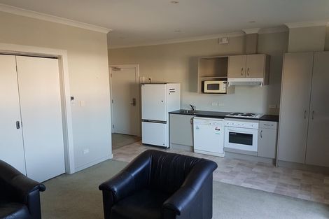 Photo of property in Mclean Towers, 2f/3 Shakespeare Road, Napier South, Napier, 4110