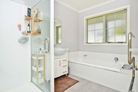 Photo of property in 62 Queens Avenue, Frankton, Hamilton, 3204