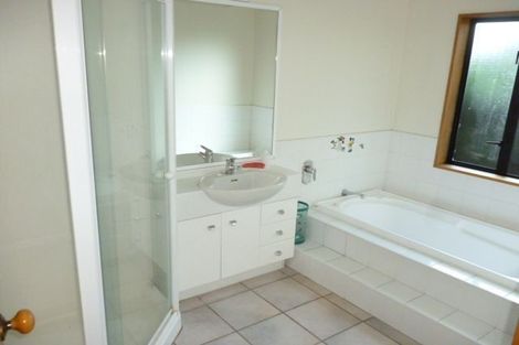 Photo of property in 8 Parkstone Avenue, Ilam, Christchurch, 8041