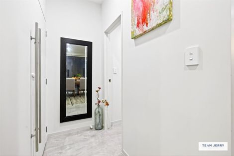 Photo of property in 15 Te Aparangi Road, Papakura, 2110