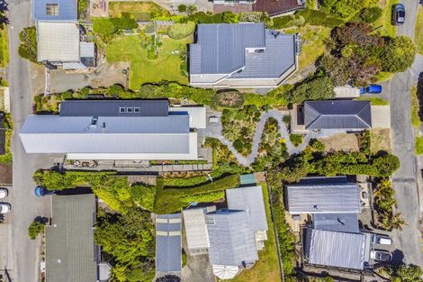 Photo of property in 15 Karekare Road, Raumati South, Paraparaumu, 5032