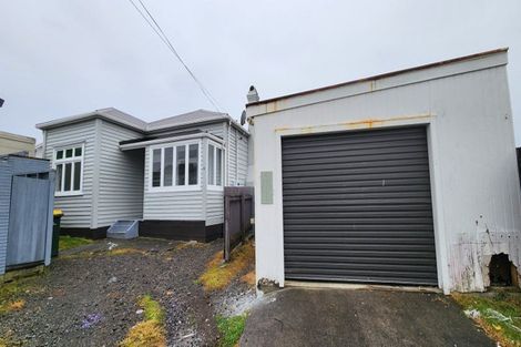 Photo of property in 9 Mahoe Street, Strandon, New Plymouth, 4312