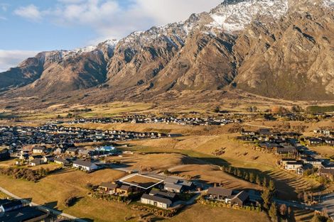 Photo of property in 9 Cunninghams Drive, Jacks Point, Queenstown, 9371