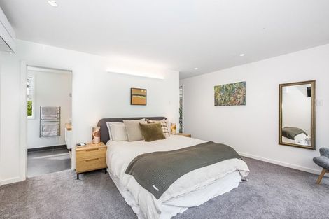 Photo of property in 185 Breaker Bay Road, Breaker Bay, Wellington, 6022