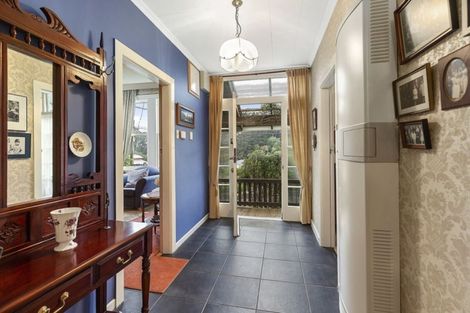 Photo of property in 87 Standen Street, Karori, Wellington, 6012