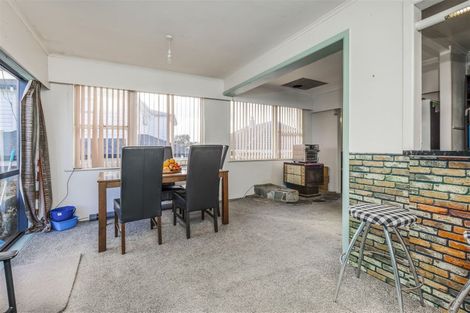 Photo of property in 26 Kohinoor Avenue, Mangere, Auckland, 2022