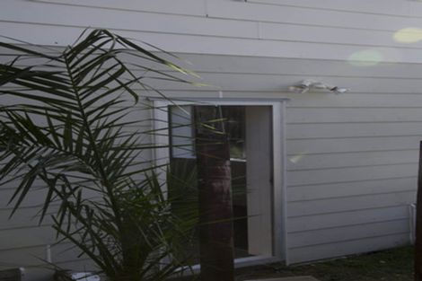 Photo of property in 2/39 Bayview Road, Bayview, Auckland, 0629