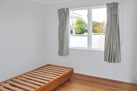 Photo of property in 40 Kettle Avenue, Awapuni, Palmerston North, 4412