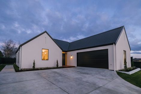 Photo of property in 6 Parkside Avenue, Feilding, 4702