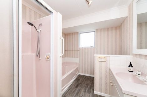 Photo of property in 2a Ongley Street, Feilding, 4702