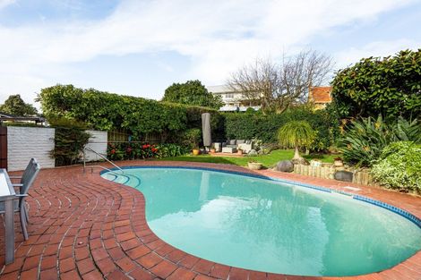 Photo of property in 132a Pembroke Street, Hamilton Lake, Hamilton, 3204