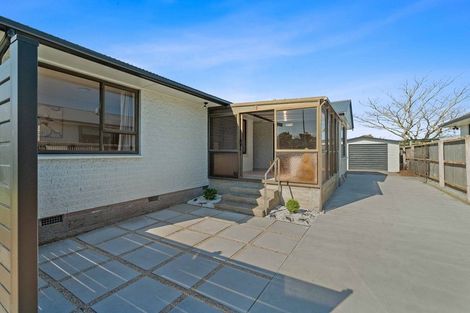 Photo of property in 13 Roswell Place, Islington, Christchurch, 8042