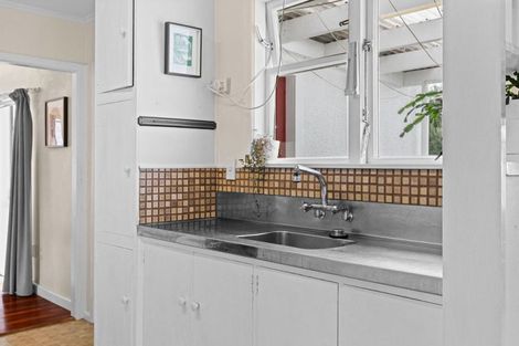 Photo of property in 60 Purnell Street, College Estate, Whanganui, 4500