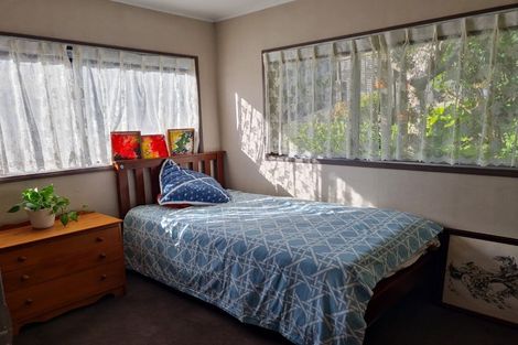 Photo of property in 1/103 Carlisle Road, Torbay, Auckland, 0632