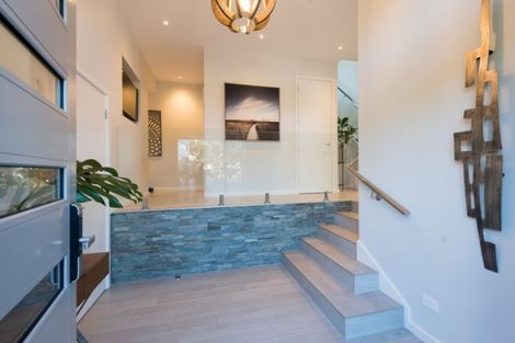 Photo of property in 208 Mellons Bay Road, Mellons Bay, Auckland, 2014