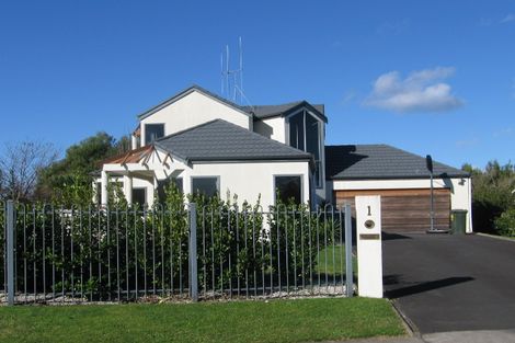 Photo of property in 4 Ensign Place, Flagstaff, Hamilton, 3210