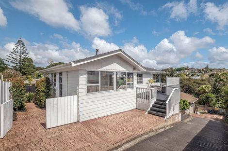 Photo of property in 1/22 Hobby Avenue, Birkdale, Auckland, 0626