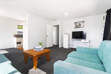 Photo of property in 16b Kentucky Crescent, Nawton, Hamilton, 3200