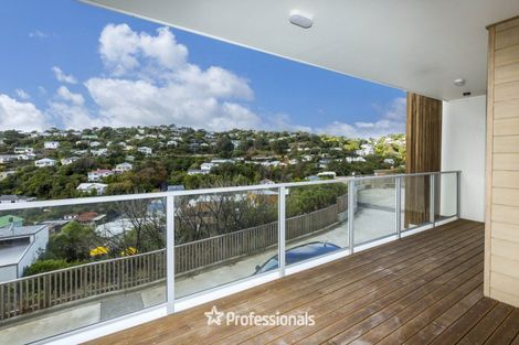 Photo of property in 3/65 Tiketike Way, Brooklyn, Wellington, 6021