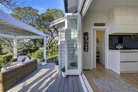 Photo of property in 1a Mozeley Avenue, Devonport, Auckland, 0624