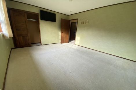 Photo of property in 96 Ruru Avenue, Otatara, Invercargill, 9879