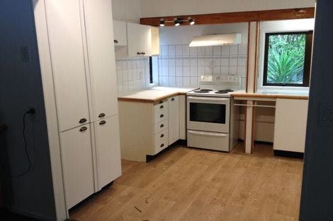 Photo of property in 54 Derwent Crescent, Titirangi, Auckland, 0604