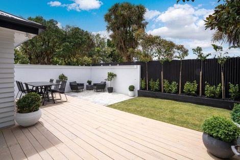 Photo of property in 18 Dover Street, St Albans, Christchurch, 8014